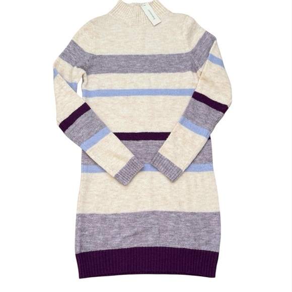❌SOLD❌ Francesca's Jeanne Striped Sweater Mini Dress - Picture 3 of 7